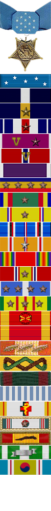 General Raymond G Davis Medals